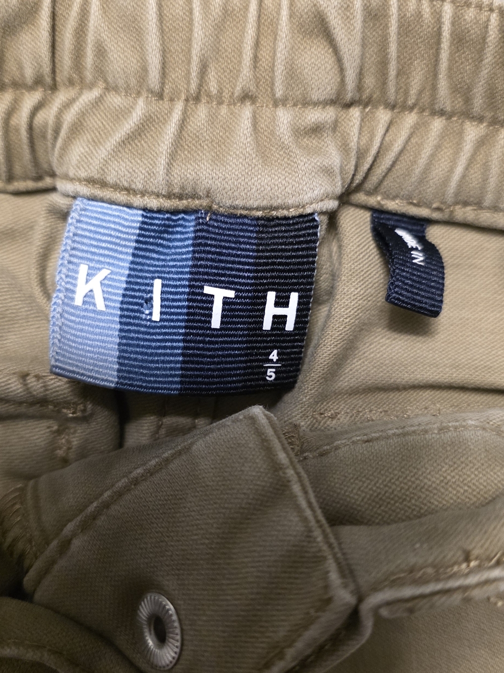KITH Khaki Cargo Pants with White Paint Splatter Size 4/5 - Picture 7 of 7